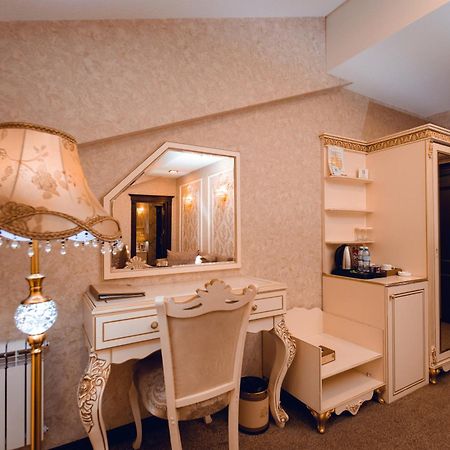 Baku Hotel 간자 외부 사진